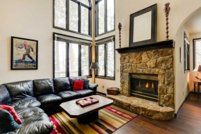 Hot Tub and Ski Shuttle Forested Breckenridge Home!